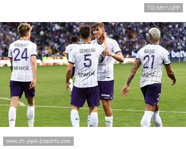 法甲各球队防守策略解读及战术布置比较 法甲各球队防守策略解读及战术布置比较