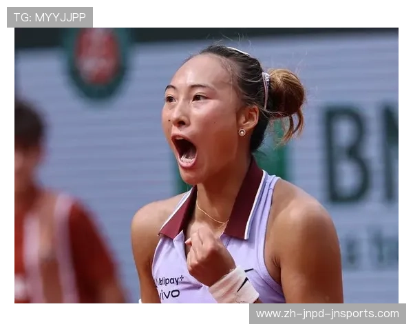 首秀获胜郑钦文启用双教练模式全力追寻昔日霸气 首秀获胜郑钦文启用双教练模式全力追寻昔日霸气